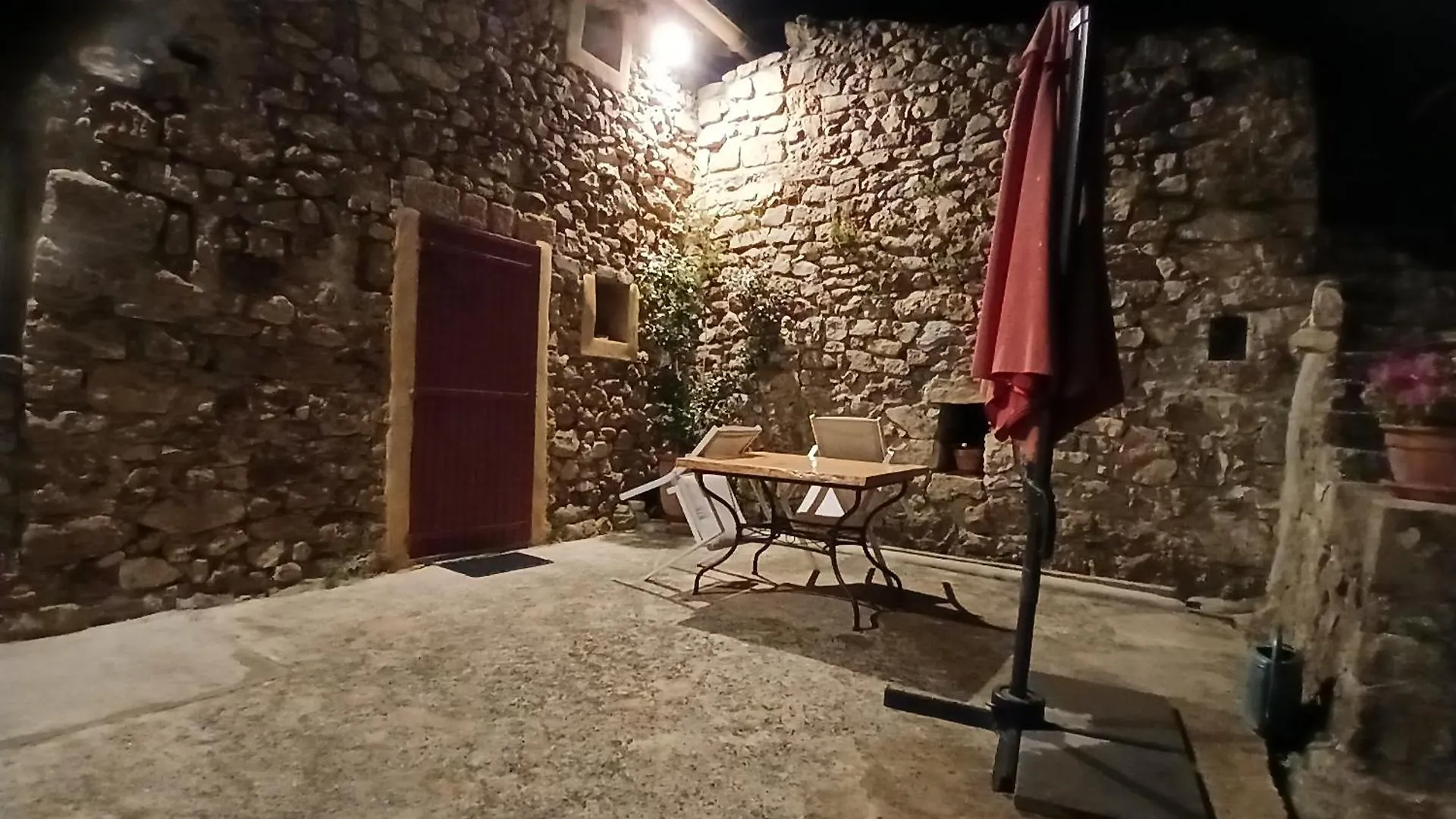 Bed and Breakfast Les Terrasses De Collanges Saint-Pierre-de-Colombier